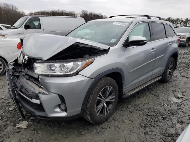 TOYOTA HIGHLANDER 2017 with VIN 5TDBZRFH8HS478014 - Photo from auction