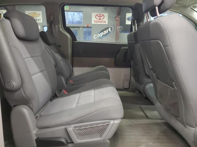 Photo 11 from auction – 2010 CHRYSLER TOWN & COU with VIN 2A4RR5D10AR352493