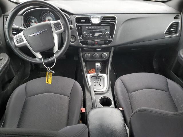 Photo 8 from auction – 2013 CHRYSLER 200 TOURIN with VIN 1C3CCBBB0DN695575