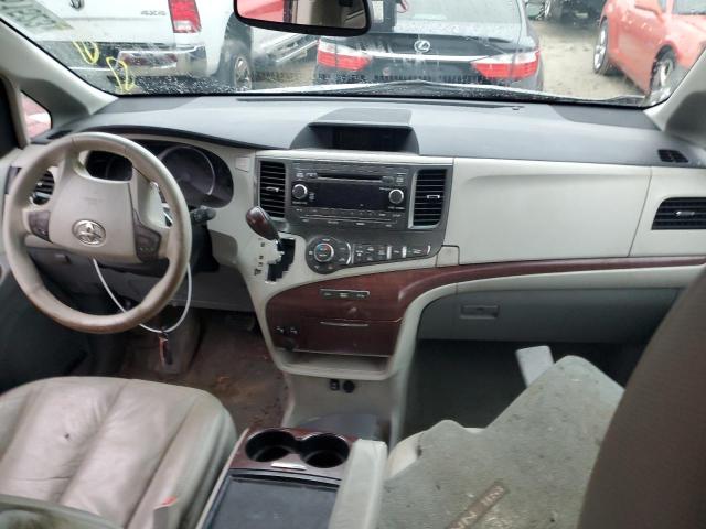Photo 8 from auction – 2012 TOYOTA SIENNA XLE with VIN 5TDYK3DC0CS245952