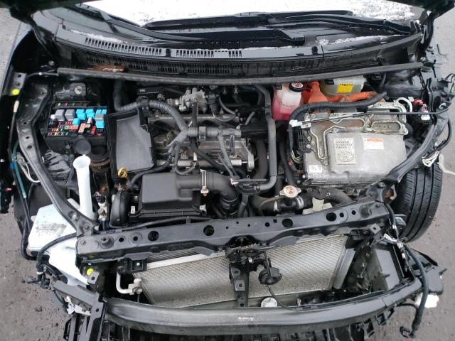 Photo 11 from auction – 2018 TOYOTA PRIUS C with VIN JTDKDTB39J1604017