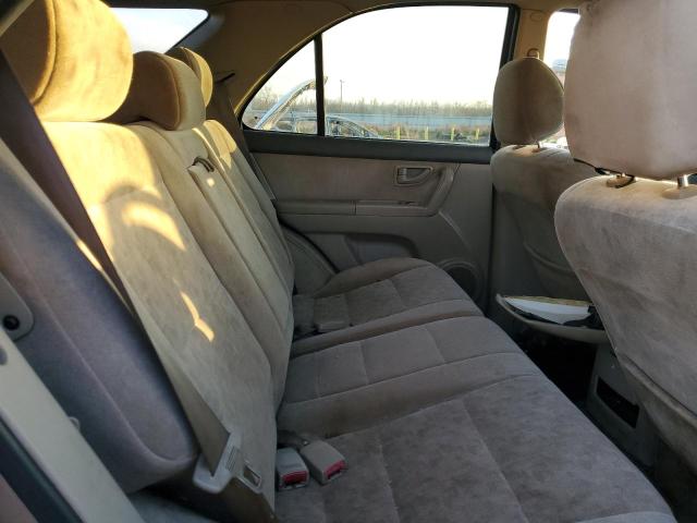 Photo 11 from auction – 2004 KIA SORENTO EX with VIN KNDJD733545286492