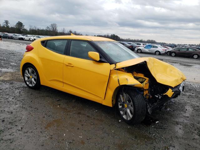 Foto 4 de la subasta – 2016 HYUNDAI VELOSTER con VIN KMHTC6AD4GU256455