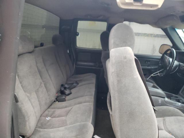 Photo 10 from auction – 2004 CHEVROLET SILVERADO with VIN 2GCEC19T441125657