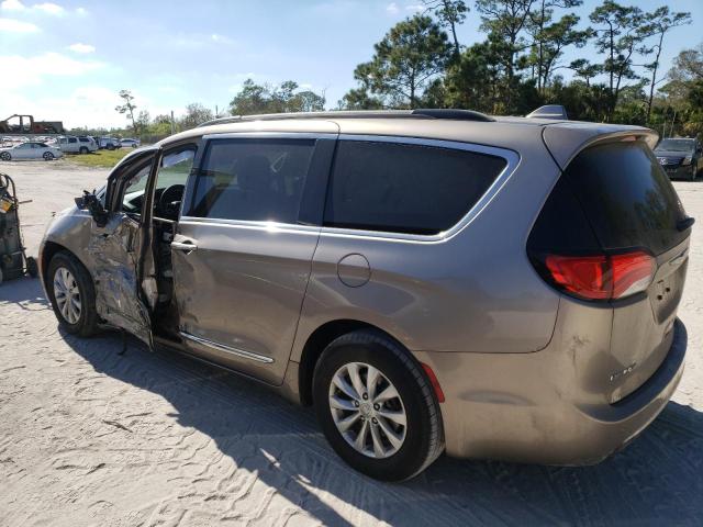 Photo 2 from auction – 2017 CHRYSLER PACIFICA T with VIN 2C4RC1BG4HR552360