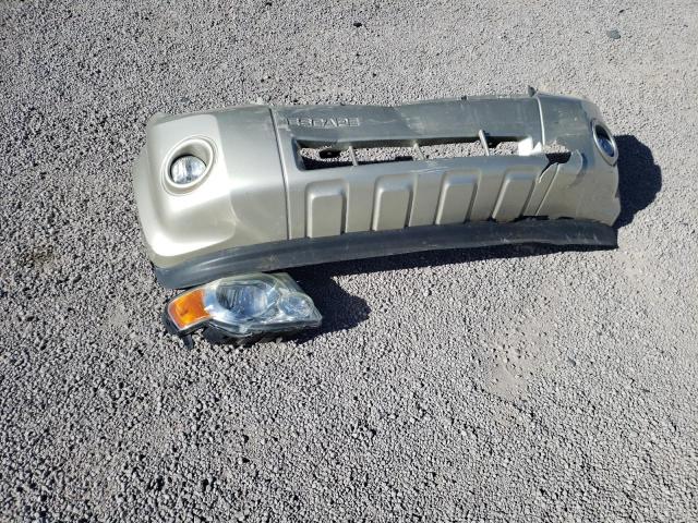 Photo 13 from auction – 2010 FORD ESCAPE XLT with VIN 1FMCU0D77AKD40059