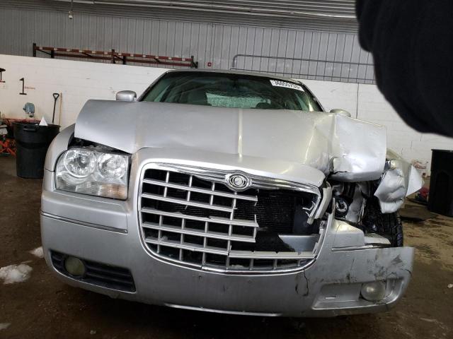 Photo 5 from auction – 2005 CHRYSLER 300 TOURIN with VIN 2C3JA53G85H572514