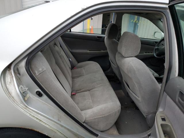 Photo 10 from auction – 2002 TOYOTA CAMRY with VIN 4T1BE32K42U520767