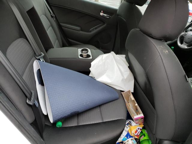 Photo 10 from auction – 2016 KIA FORTE LX with VIN KNAFX4A64G5443925
