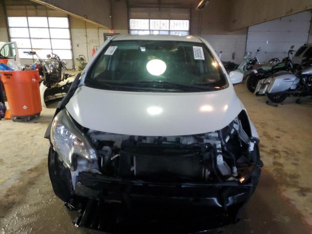 Photo 5 from auction – 2016 NISSAN VERSA NOTE with VIN 3N1CE2CP8GL406434