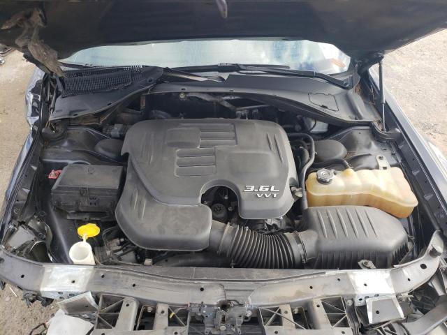 Photo 11 from auction – 2018 CHRYSLER 300 LIMITE with VIN 2C3CCAEG4JH267093