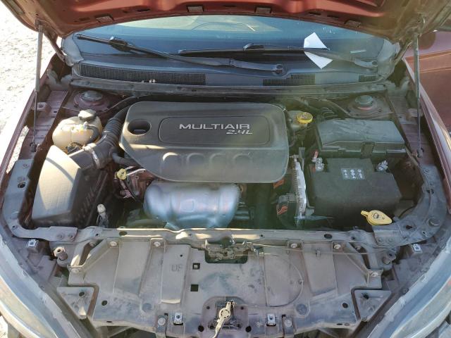 Photo 11 from auction – 2015 CHRYSLER 200 LIMITE with VIN 1C3CCCAB1FN604159
