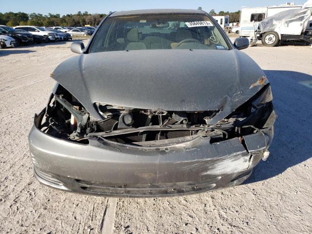 Photo 5 from auction – 2004 TOYOTA CAMRY LE with VIN 4T1BE32K74U266958