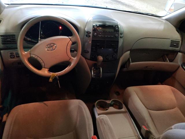 Photo 8 from auction – 2010 TOYOTA SIENNA CE with VIN 5TDKK4CC5AS324575