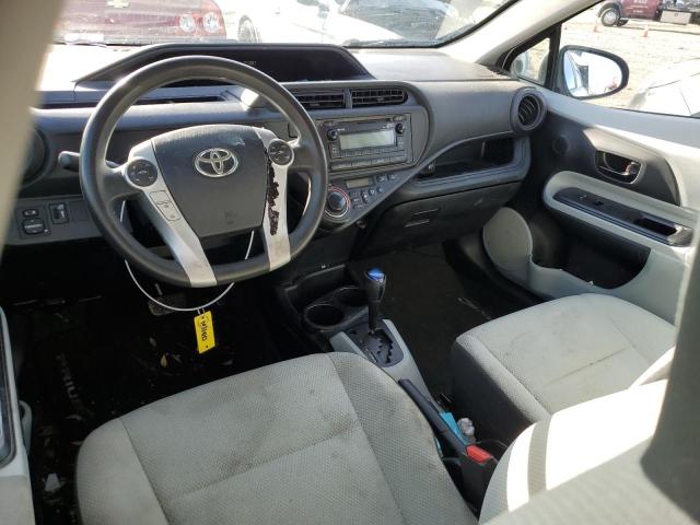 Photo 8 from auction – 2013 TOYOTA PRIUS C with VIN JTDKDTB37D1547515