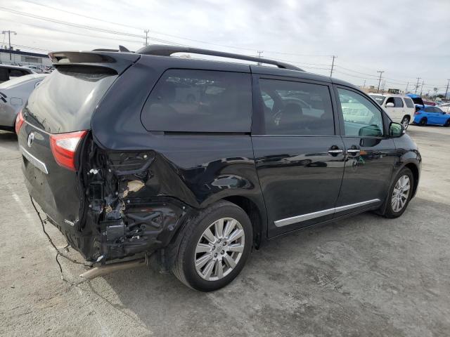 Photo 3 from auction – 2017 TOYOTA SIENNA XLE with VIN 5TDYZ3DC5HS840072