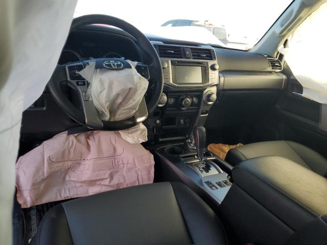 Photo 8 from auction – 2018 TOYOTA 4RUNNER SR with VIN JTEBU5JR4J5587813