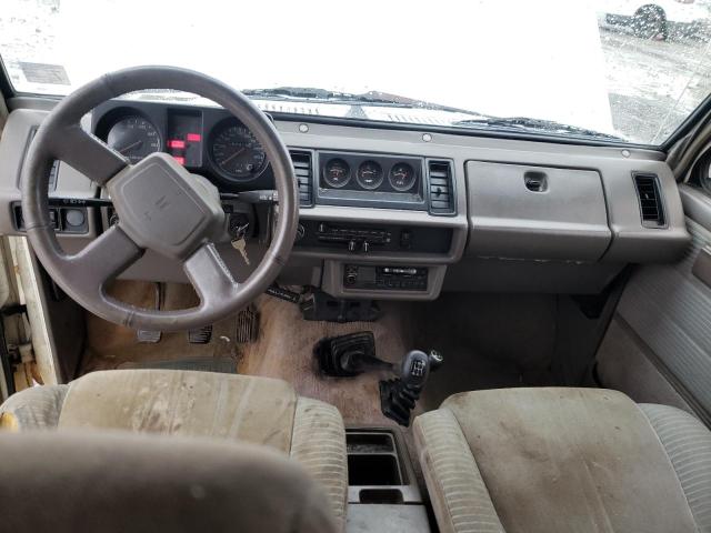 Photo 8 from auction – 1990 ISUZU TROOPER with VIN JACCH58R4L8900717
