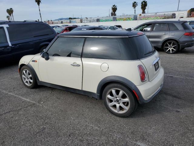Photo 2 from auction – 2006 MINI COOPER with VIN WMWRC33516TK70382
