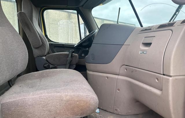 Photo 5 from auction – 2011 FREIGHTLINER CASCADIA 1 with VIN 1FUBGADVXBSAZ0759