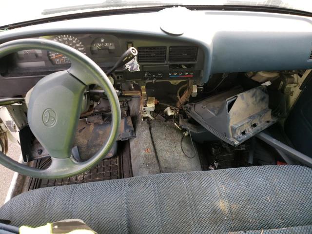 Photo 8 from auction – 1995 TOYOTA PICKUP with VIN JT4RN81P3S5207202