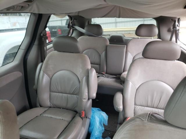 Photo 10 from auction – 2001 CHRYSLER TOWN & COU with VIN 2C8GP64L31R406099