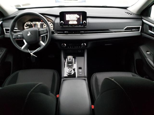 Photo 8 from auction – 2022 MITSUBISHI OUTLANDER with VIN JA4J4TA85NZ040103