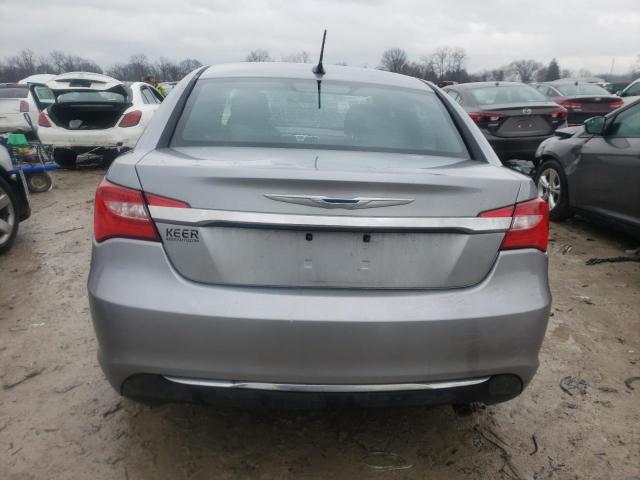 صورة رقم 6 من المزاد - 2014 CHRYSLER 200 LX مع VIN 1C3CCBAB1EN194908