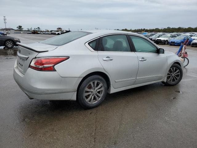 Photo 3 from auction – 2015 NISSAN ALTIMA 2.5 with VIN 1N4AL3AP0FN372657