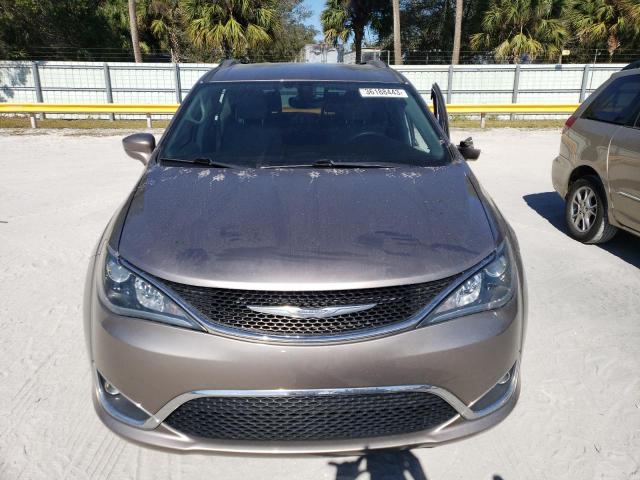 Photo 5 from auction – 2017 CHRYSLER PACIFICA T with VIN 2C4RC1BG4HR552360