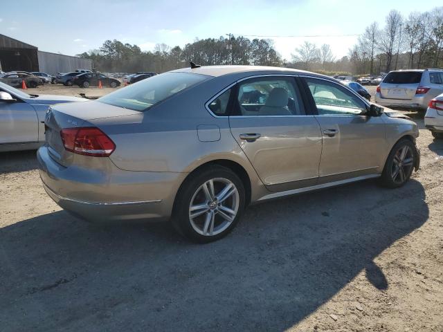 Photo 3 from auction – 2015 VOLKSWAGEN PASSAT SEL with VIN 1VWCV7A34FC030641