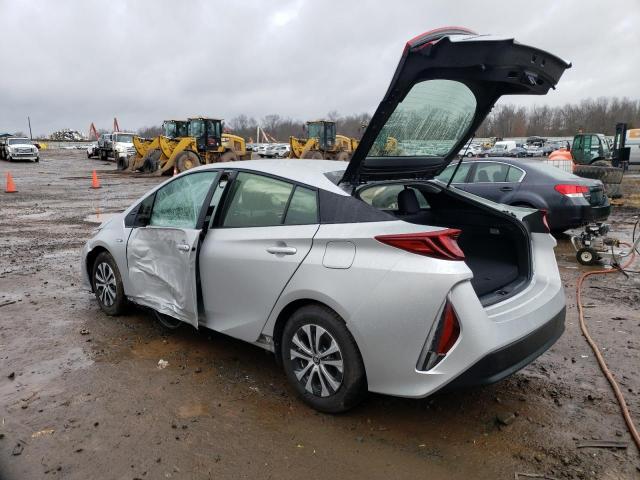 Photo 2 from auction – 2021 TOYOTA PRIUS PRIM with VIN JTDKAMFP7M3185184