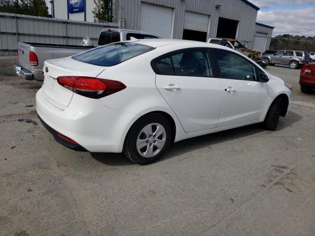 Photo 3 from auction – 2017 KIA FORTE LX with VIN 3KPFK4A70HE059818