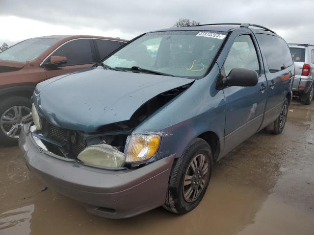 TOYOTA SIENNA CE 2002 with VIN 4T3ZF19C42U418505 - Photo from auction