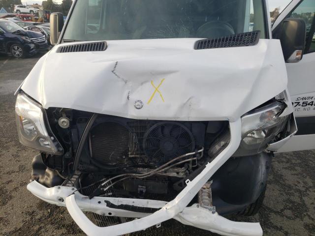 Photo 12 from auction – 2014 MERCEDES-BENZ SPRINTER 2 with VIN WD3PE7DC3E5933795