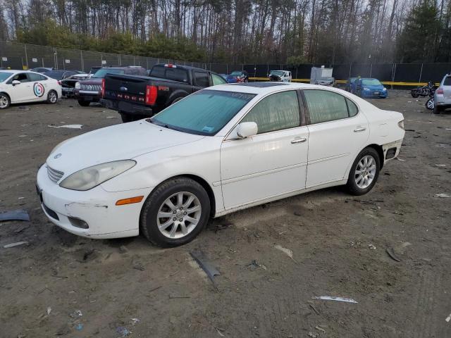 LEXUS ES 300 2002 with VIN JTHBF30G425035361 - Photo from auction