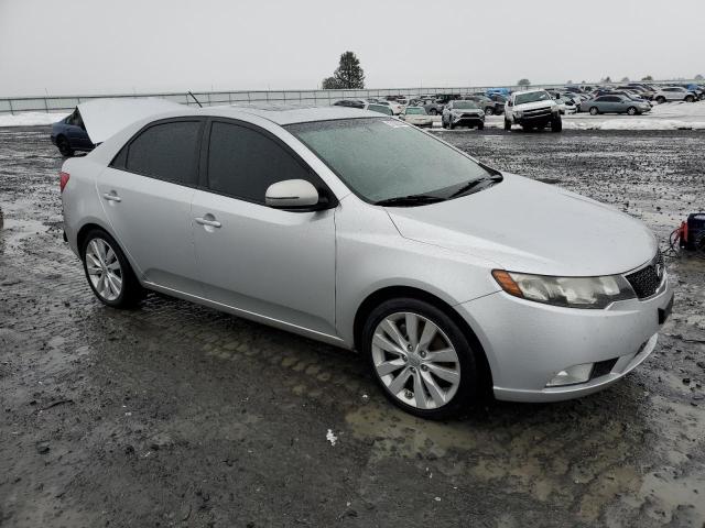 Foto 4 de la subasta – 2012 KIA FORTE SX con VIN KNAFW4A35C5606083