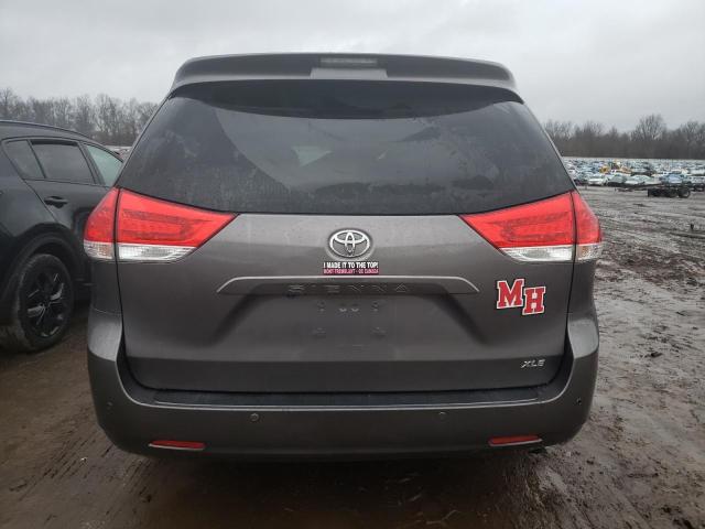 Photo 6 from auction – 2012 TOYOTA SIENNA XLE with VIN 5TDYK3DC4CS178644