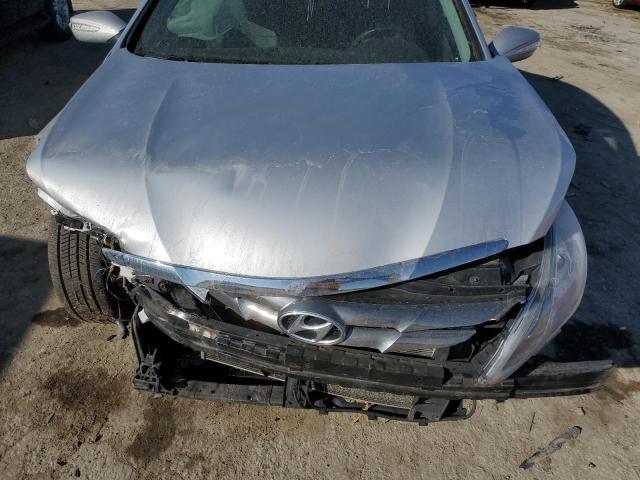 Photo 11 from auction – 2011 HYUNDAI SONATA SE with VIN 5NPEC4AC6BH236574