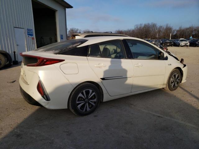 Photo 3 from auction – 2017 TOYOTA PRIUS PRIM with VIN JTDKARFP2H3021456
