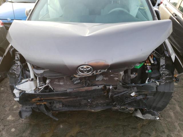 Photo 12 from auction – 2014 TOYOTA SIENNA LE with VIN 5TDKK3DC8ES406198