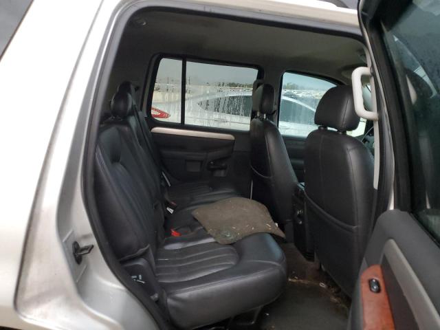 Photo 11 from auction – 2004 MERCURY MOUNTAINEE with VIN 4M2ZU66K74UJ07871