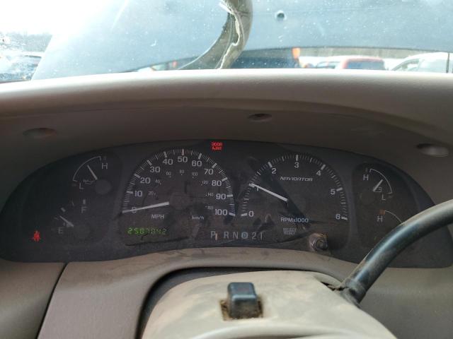 Photo 9 from auction – 2001 LINCOLN NAVIGATOR with VIN 5LMFU28A81LJ05899