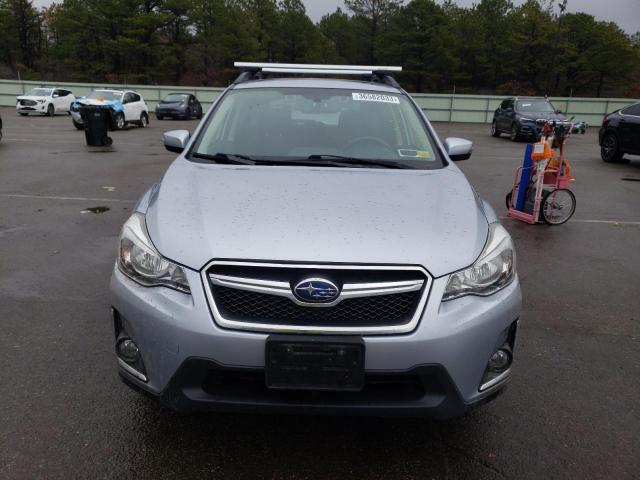 Photo 5 from auction – 2017 SUBARU CROSSTREK with VIN JF2GPANC7H8210645