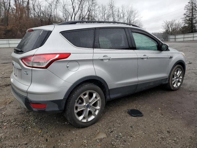 Photo 3 from auction – 2016 FORD ESCAPE SE with VIN 1FMCU9GX6GUB33076