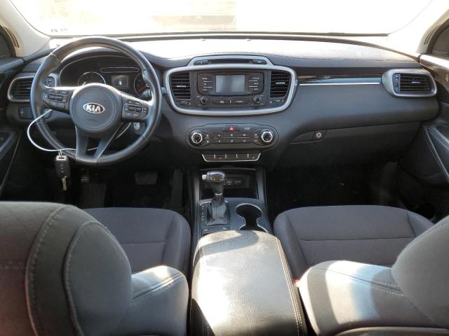 Photo 8 from auction – 2016 KIA SORENTO LX with VIN 5XYPG4A58GG010808