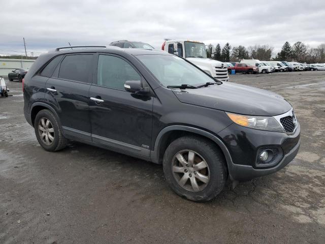 Photo 4 from auction – 2013 KIA SORENTO LX with VIN 5XYKTDA60DG409478