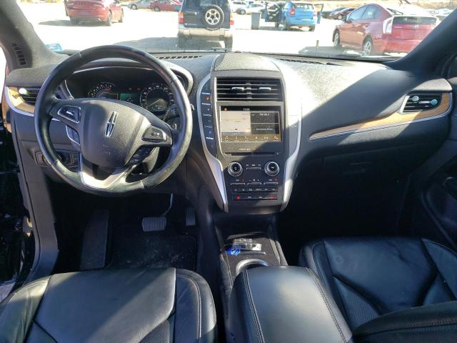 Photo 8 from auction – 2016 LINCOLN MKC SELECT with VIN 5LMCJ2C98GUJ18423