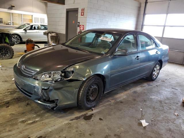 TOYOTA CAMRY LE 2002 with VIN 4T1BE32K52U563868 - Photo from auction