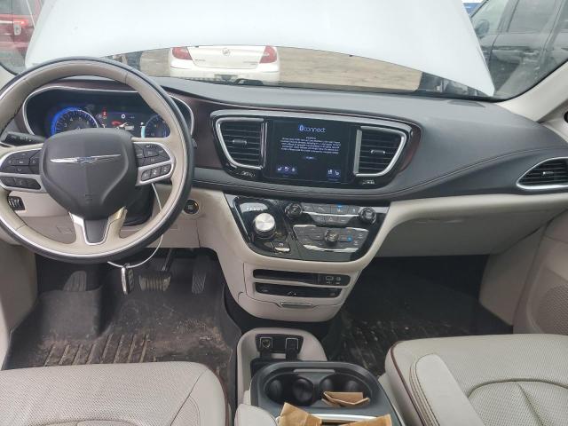 Photo 8 from auction – 2017 CHRYSLER PACIFICA L with VIN 2C4RC1GG7HR620014